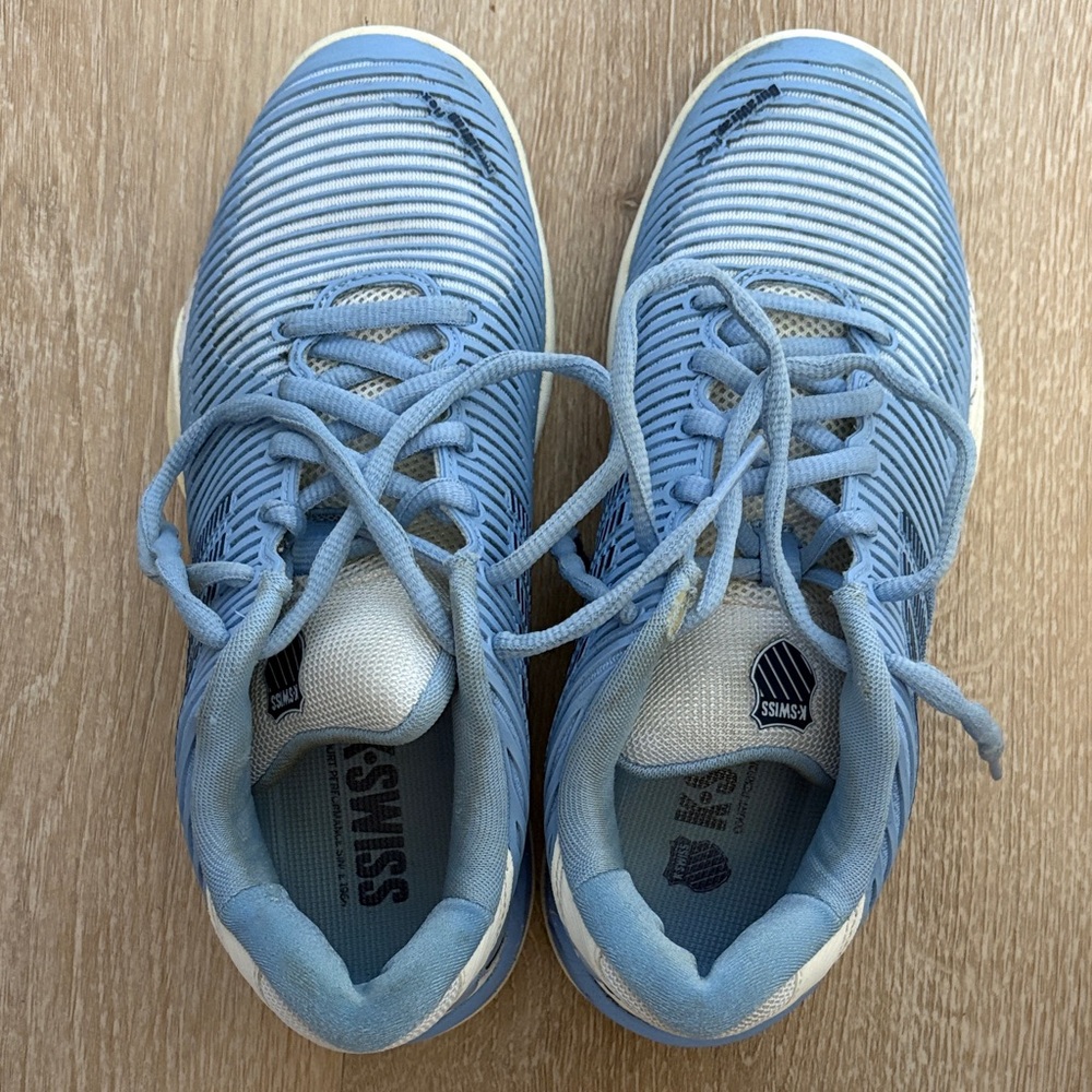 K-Swiss Women's Blue and White Pickleball Sneakers